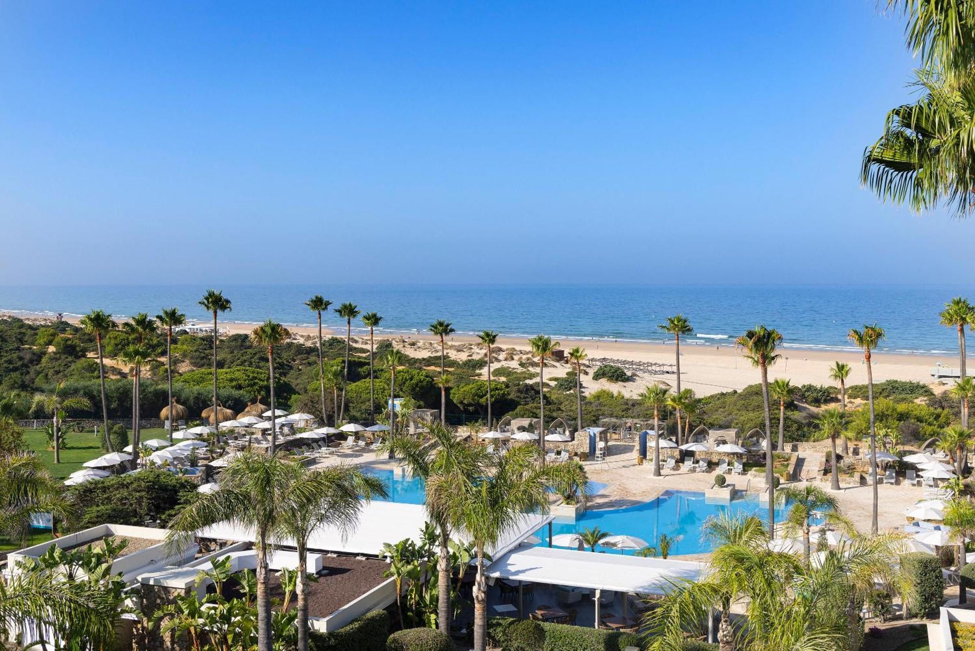 Hipotels Barrosa Palace & Spa Chiclana de la Frontera Eksteriør bilde View of the beach